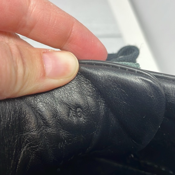 GREATS Leather Sneakers in Black 13 BS3 - Picture 5 of 8